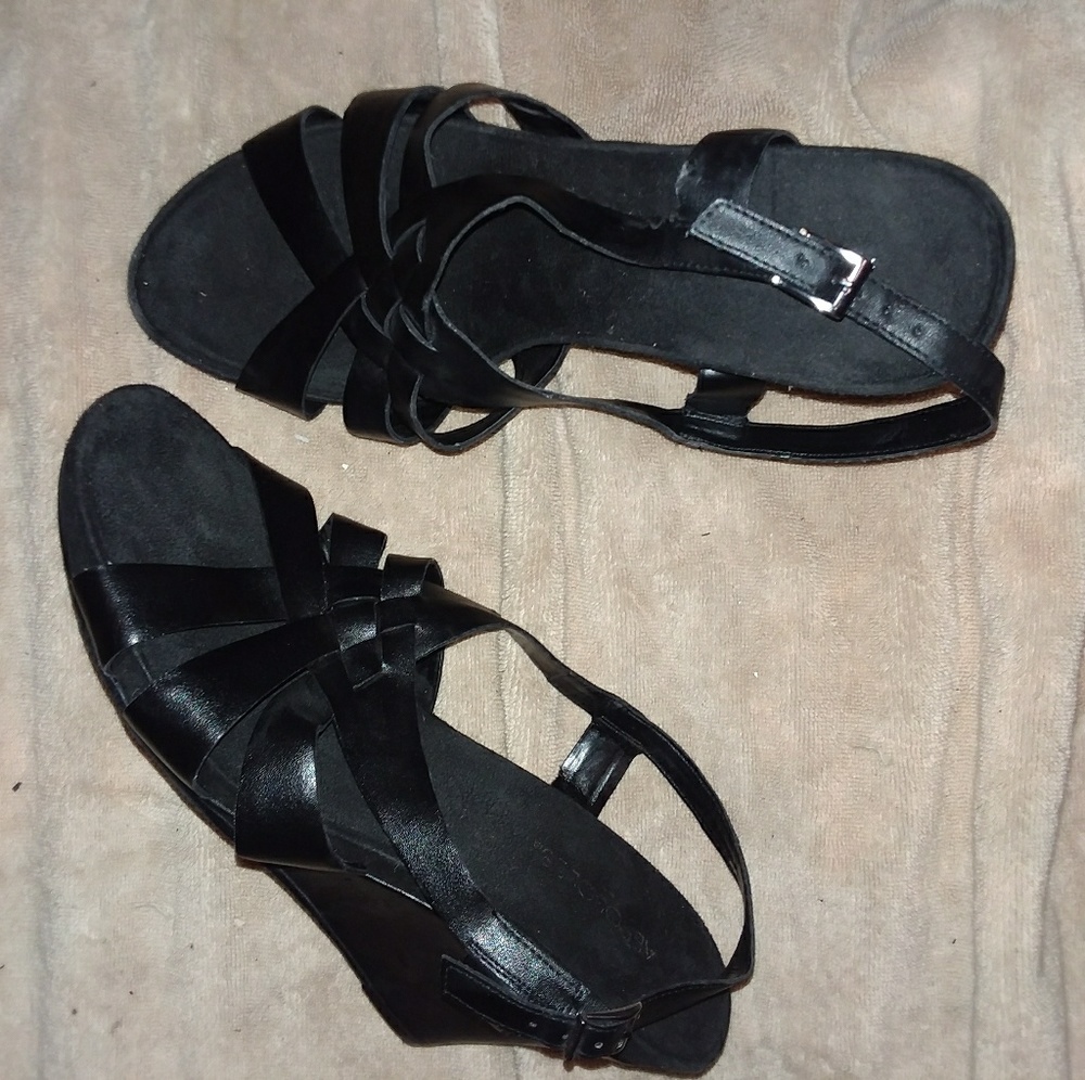Sandals wedge